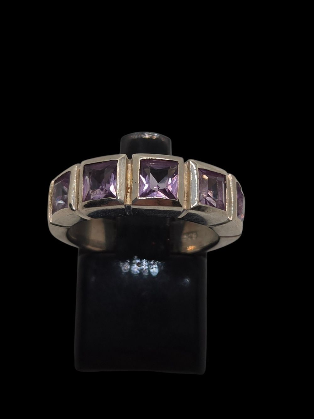 Sterling Silver Purple Amethyst Square-Cut Band Ring